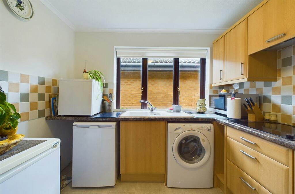 Additional property image - Admiralty Road, Southbourne, Bournemouth, Dorset, BH6
