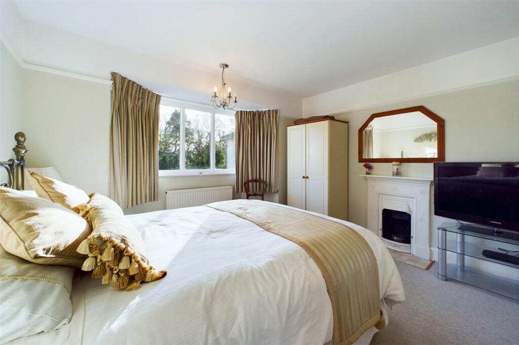 Additional property image - St. Clements Road, Bournemouth, Dorset, BH1