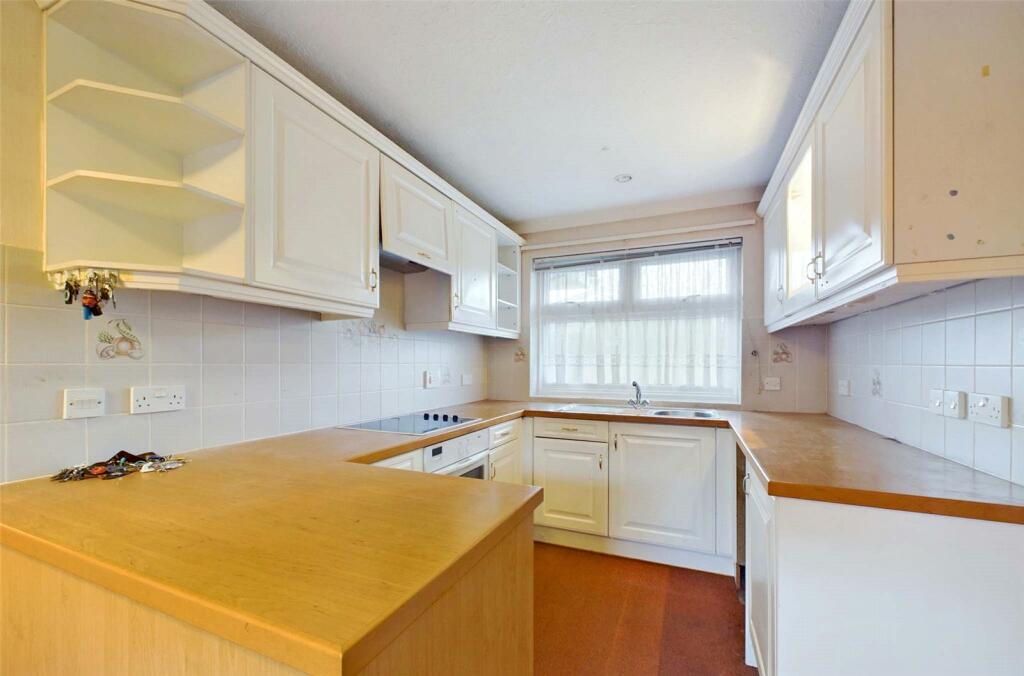 Additional property image - Carbery Gardens, Bournemouth, Dorset, BH6