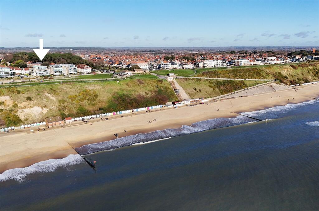 Additional property image - Montague Road, Bournemouth, Dorset, BH5