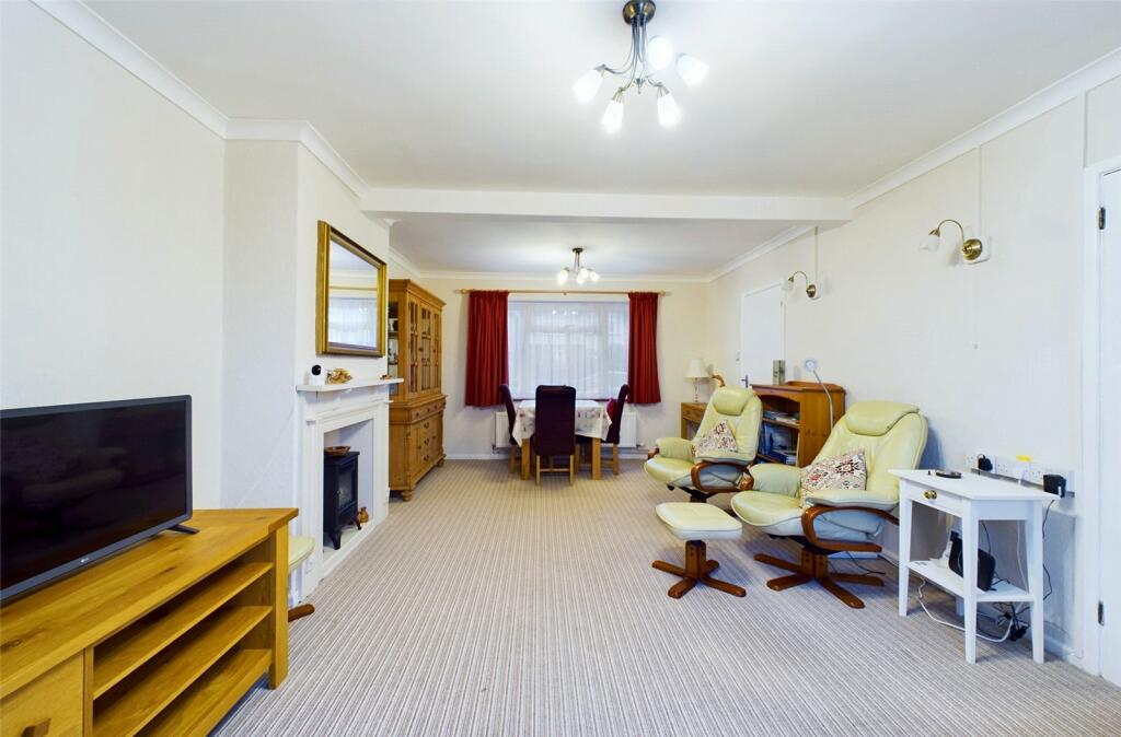 Additional property image - Sunnylands Avenue, Bournemouth, Dorset, BH6
