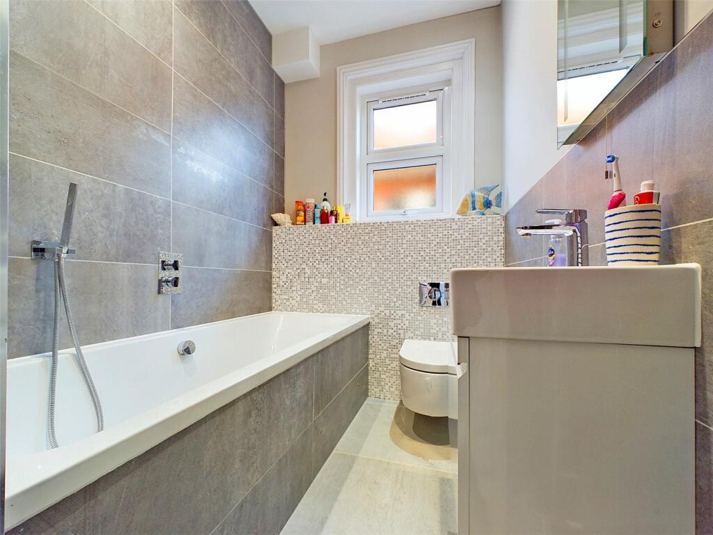 Additional property image - Grand Avenue, Bournemouth, Dorset, BH6