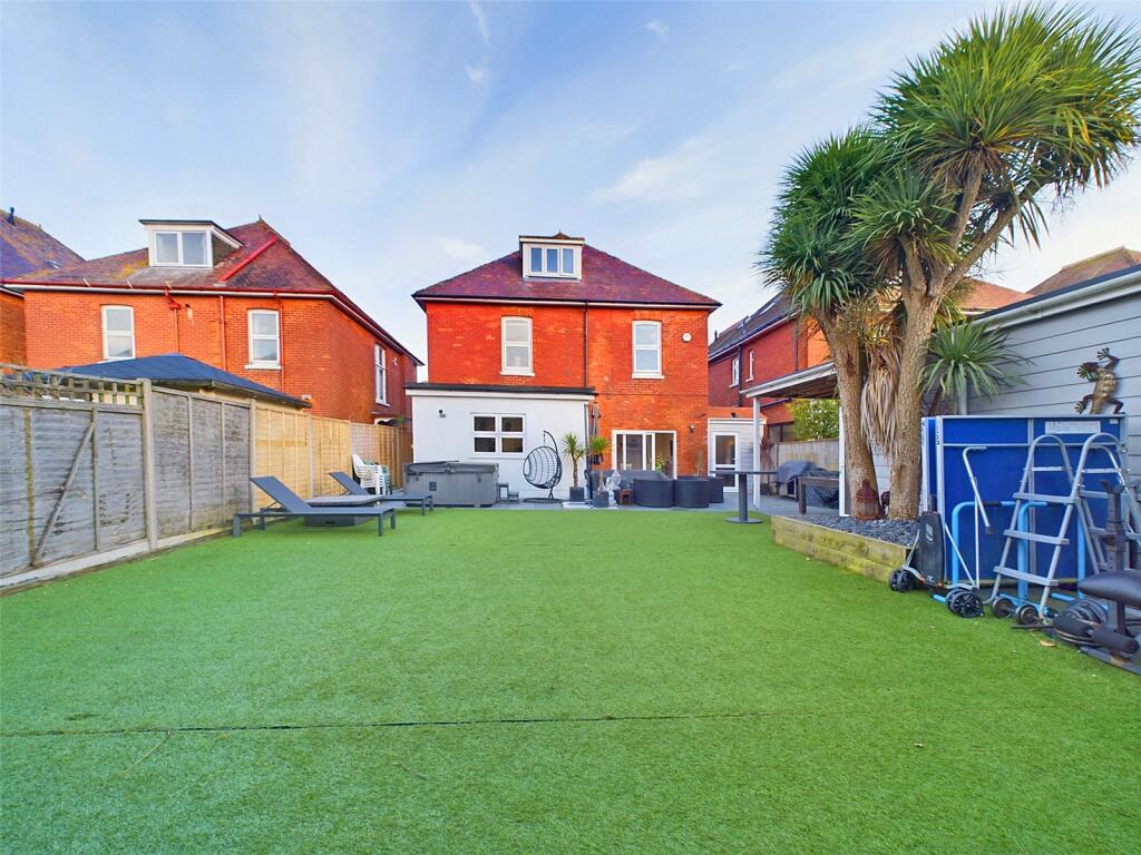 Additional property image - Grand Avenue, Bournemouth, Dorset, BH6