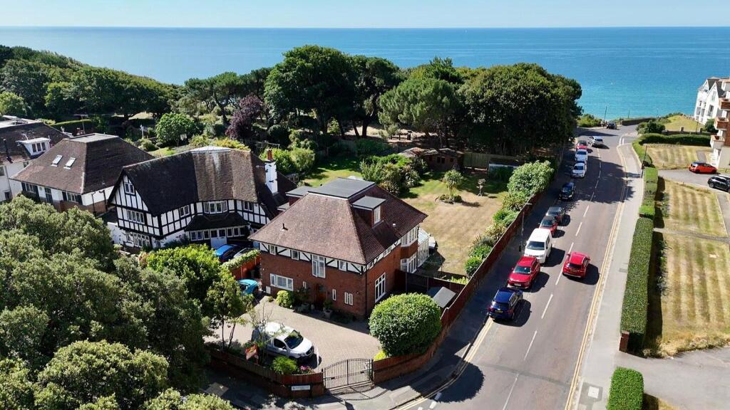 Main image of property: Boscombe Cliff Road, Bournemouth, Dorset, BH5