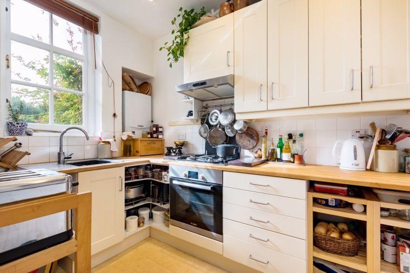 3 bedroom terraced house for sale in Metford Road Redland, BS6