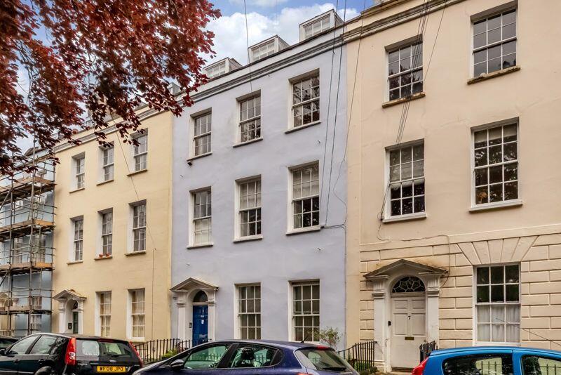 1 bedroom apartment for sale in 6 York Place | Clifton, BS8