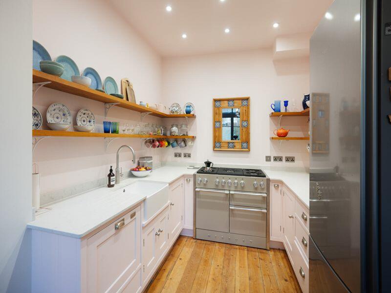 Additional property image - Ambra Terrace | Cliftonwood