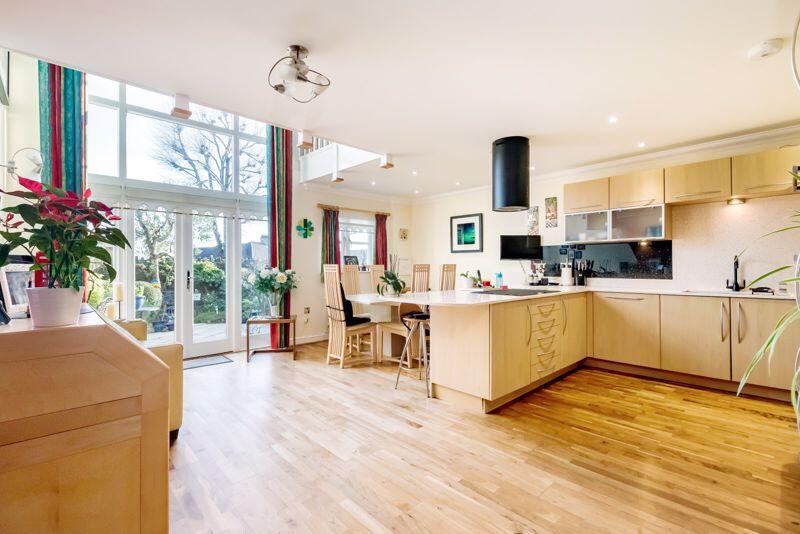 Additional property image - Strathearn Drive | Royal Victoria Park