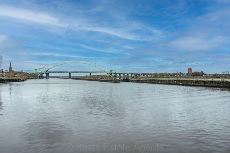 2 bedroom apartment for sale in The Decks, Runcorn, WA7