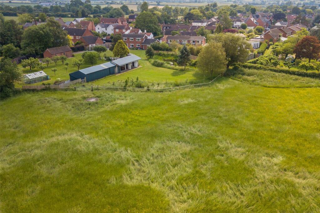 4 bedroom detached house for sale in Main Street, Willoughby On The