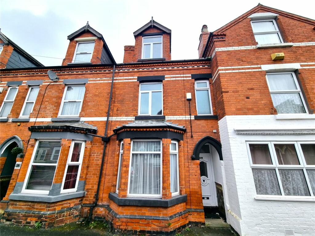 3 bedroom terraced house for rent in Trent Road, Nottingham, Nottinghamshire, NG2