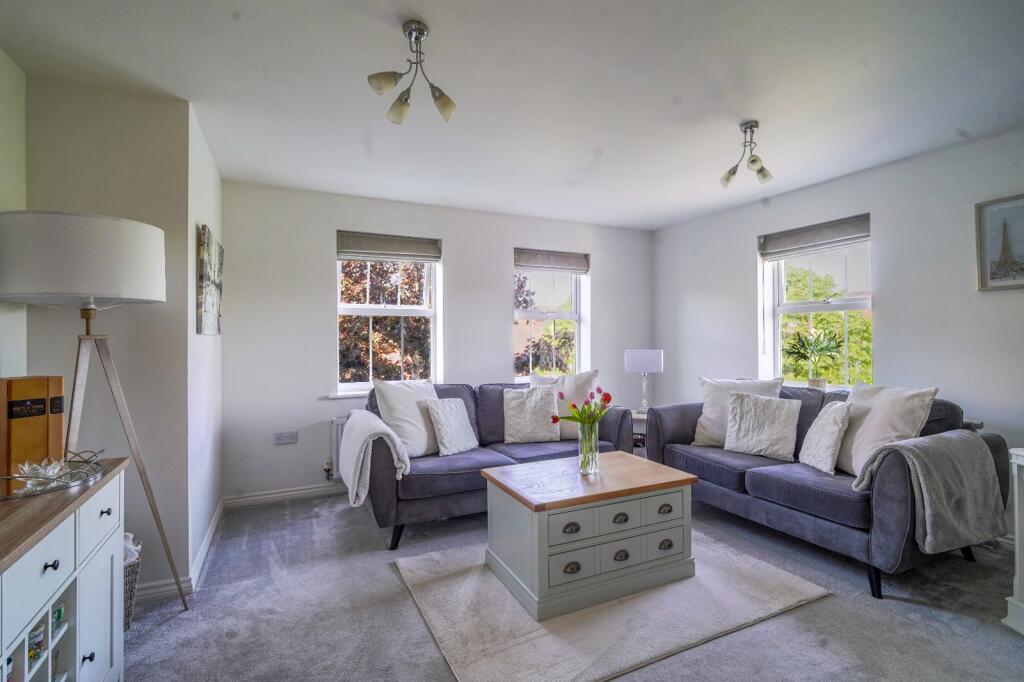 Main image of property: Wenlock Drive, West Bridgford, Nottingham, Nottinghamshire, NG2