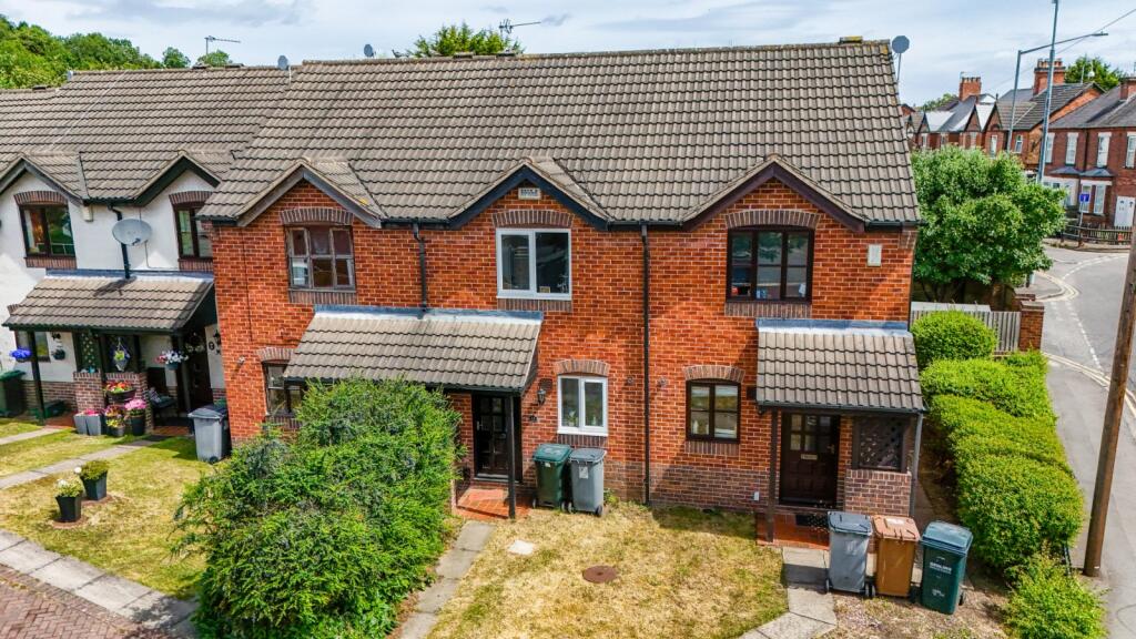 Main image of property: Cameo Close, Colwick, Nottingham, Nottinghamshire, NG4