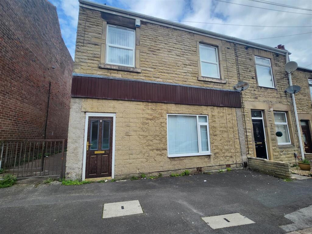 Main image of property: Avenue Road, Wath-Upon-Dearne, Rotherham