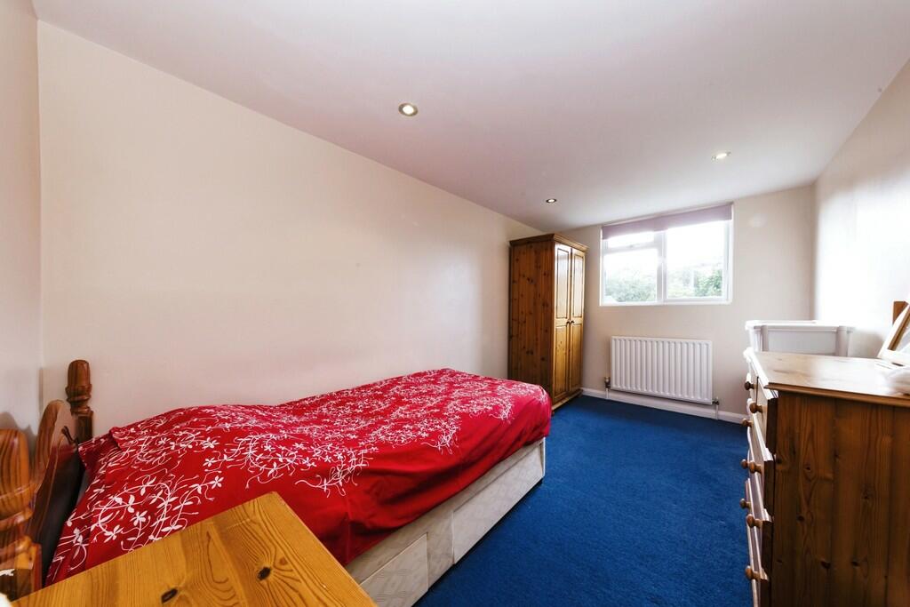Additional property image - Downs Avenue, Chislehurst