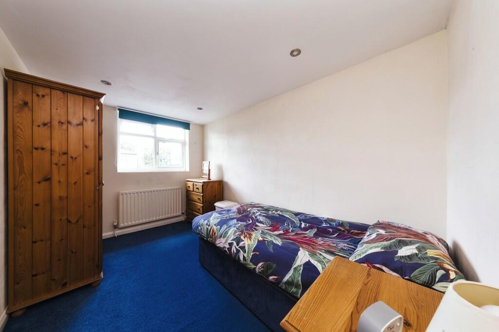 Additional property image - Downs Avenue, Chislehurst