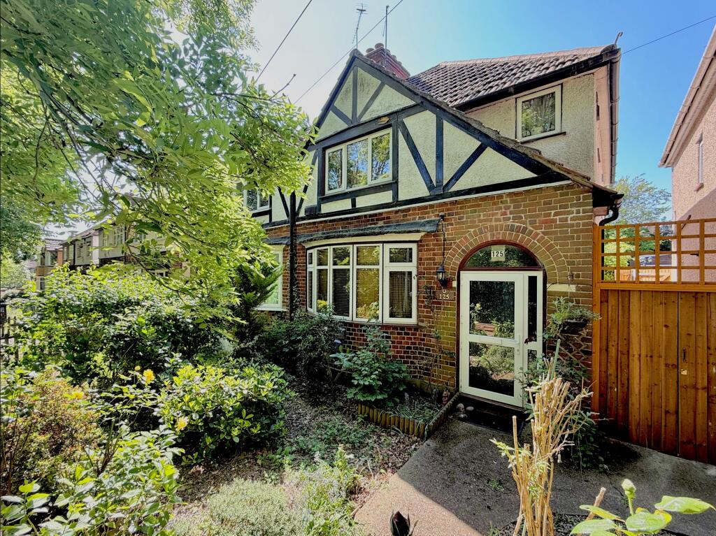 Main image of property: North Western Avenue, Watford, WD25