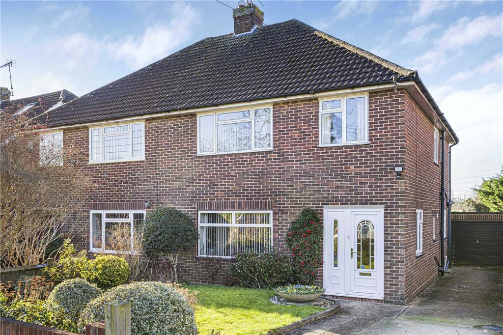 3 bedroom semidetached house for sale in Flamsteadbury Lane, Redbourn