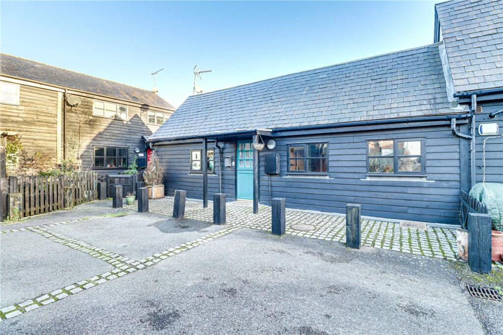 Additional property image - Saracens Mews, Redbourn, St. Albans