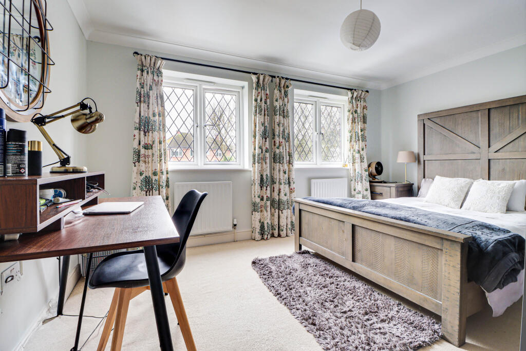 Additional property image - Redfield Close, Redbourn, Hertfordshire, AL3