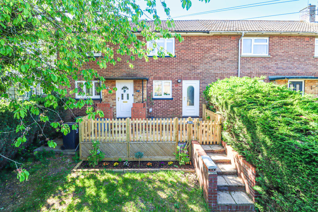 Main image of property: Parkfield, Markyate, St Albans, AL3