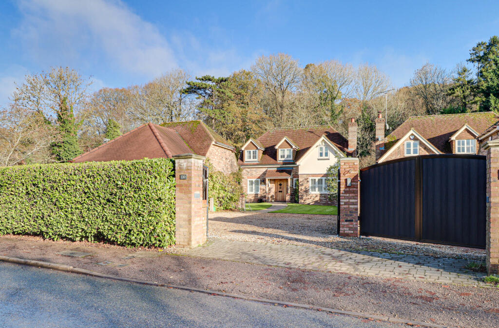 Main image of property: Dunstable Road, Studham, LU6