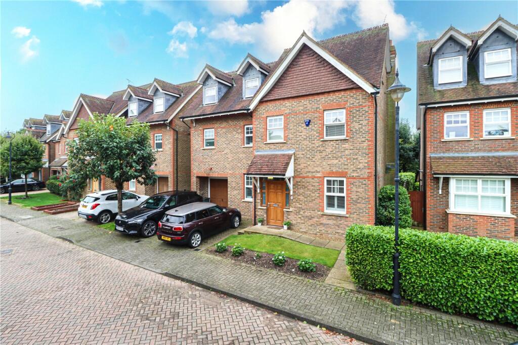 Main image of property: Hilltop Walk, Harpenden, AL5
