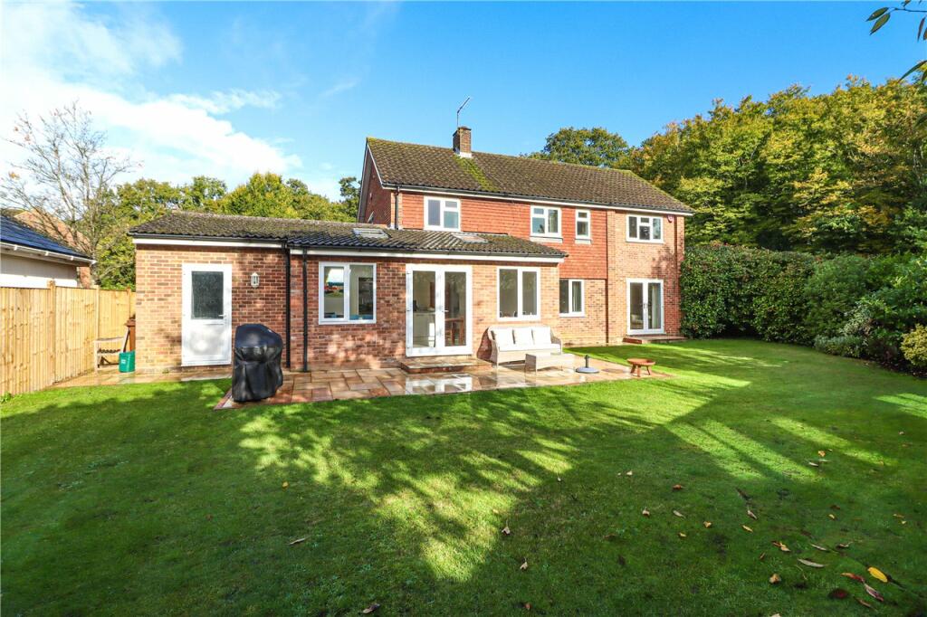 Additional property image - Bloomfield Road, Harpenden, Hertfordshire, AL5