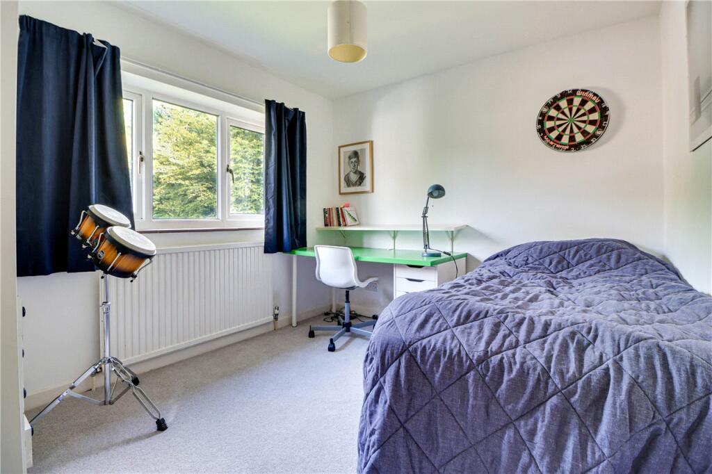 Additional property image - Bloomfield Road, Harpenden, Hertfordshire, AL5
