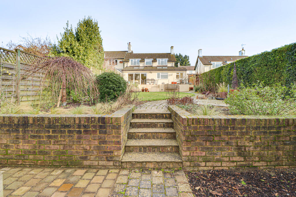 Additional property image - Noke Shot, Harpenden, Hertfordshire, AL5