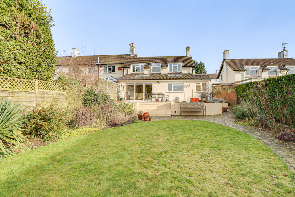 Additional property image - Noke Shot, Harpenden, Hertfordshire, AL5