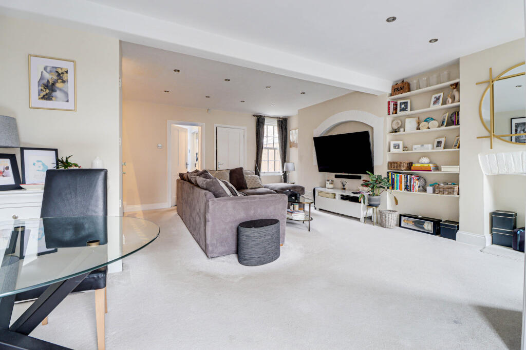 Additional property image - Cravells Road, Harpenden, AL5
