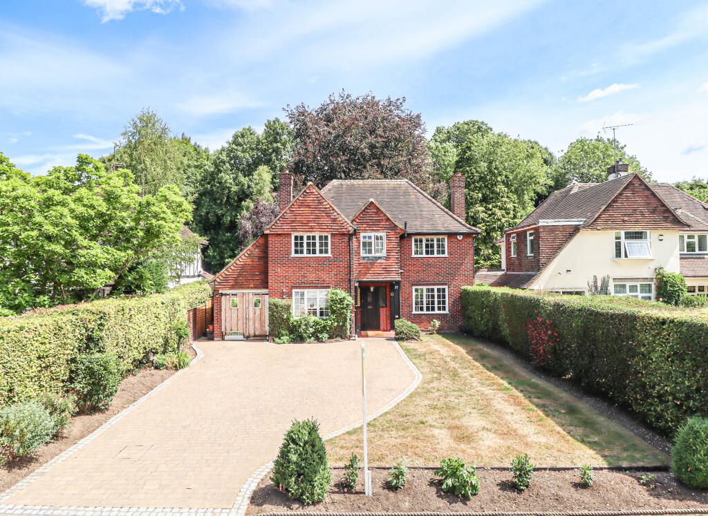 Main image of property: Southdown Road, Harpenden, AL5