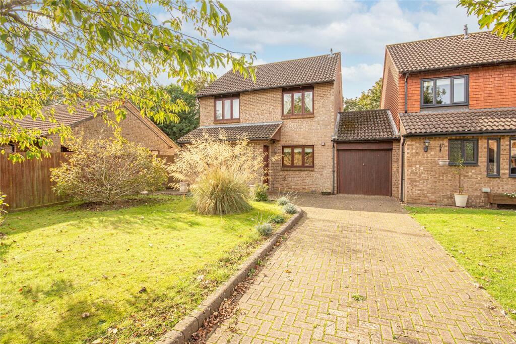 4 bedroom detached house for sale in Birchall Wood, Welwyn Garden City, Hertfordshire, AL7
