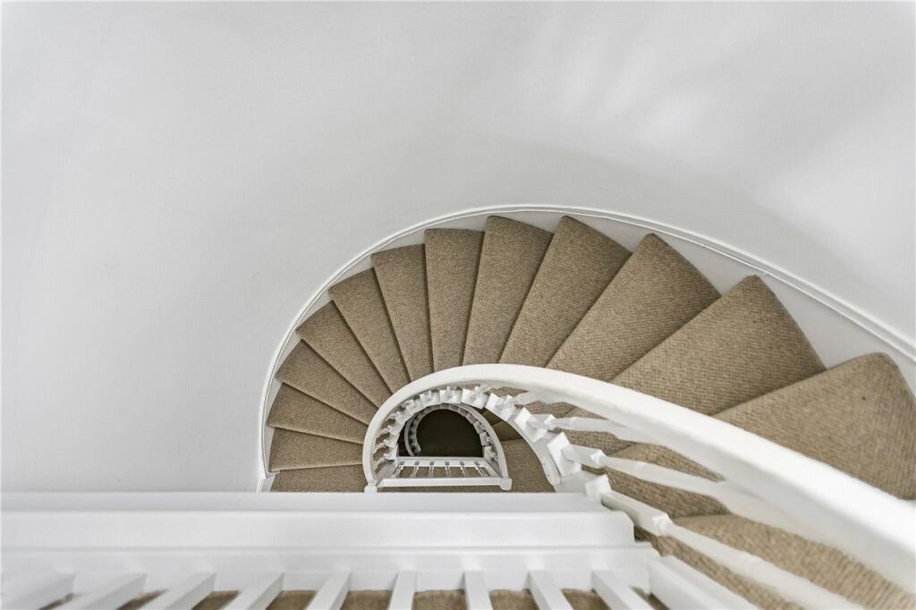 Additional image 18 of Digswell House, Monks Rise, Welwyn Garden City, AL8