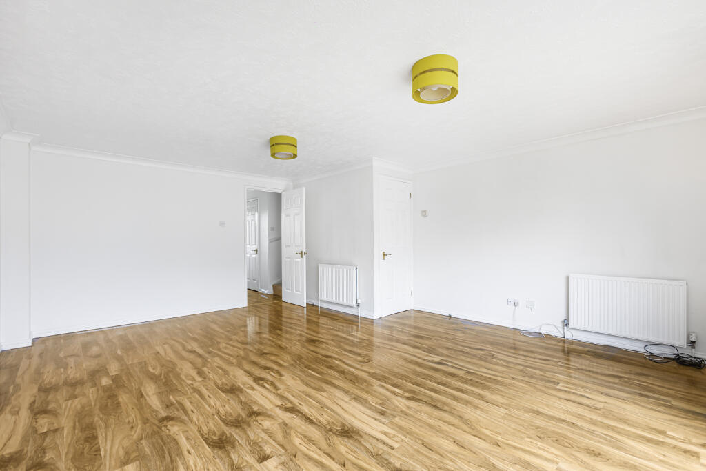 Additional property image - Salmon Close, Welwyn Garden City, Hertfordshire, AL7