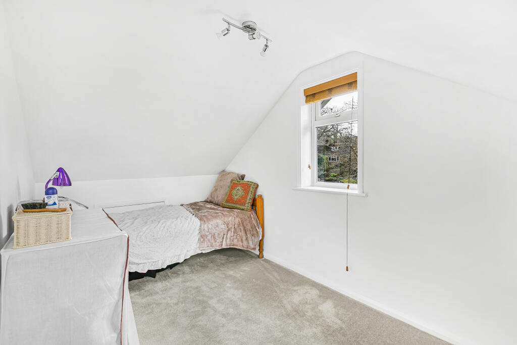 Additional property image - Robbery Bottom Lane, Welwyn, Hertfordshire, AL6