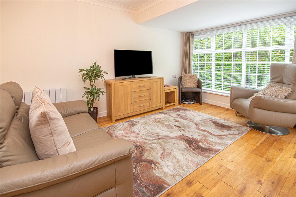 Additional property image - Perrywood, Walden Road, Welwyn Garden City, AL8