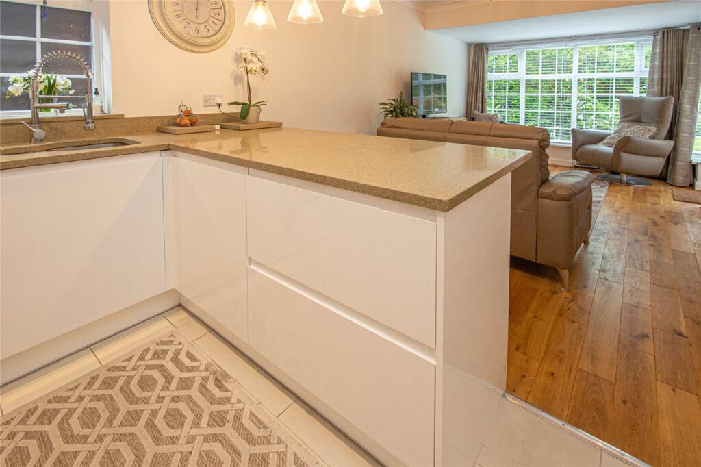 Additional property image - Perrywood, Walden Road, Welwyn Garden City, AL8