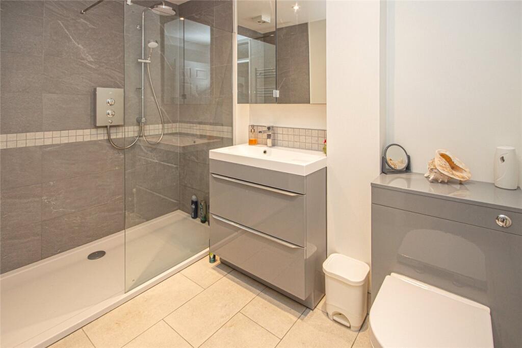 Additional property image - Perrywood, Walden Road, Welwyn Garden City, AL8