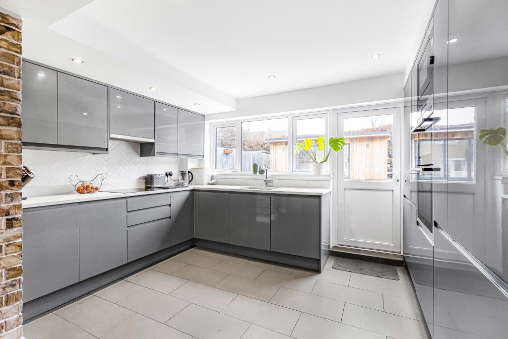 Additional property image - Oakdale, Welwyn Garden City, AL8
