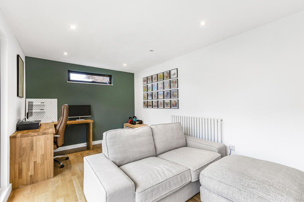 Additional property image - Oakdale, Welwyn Garden City, AL8