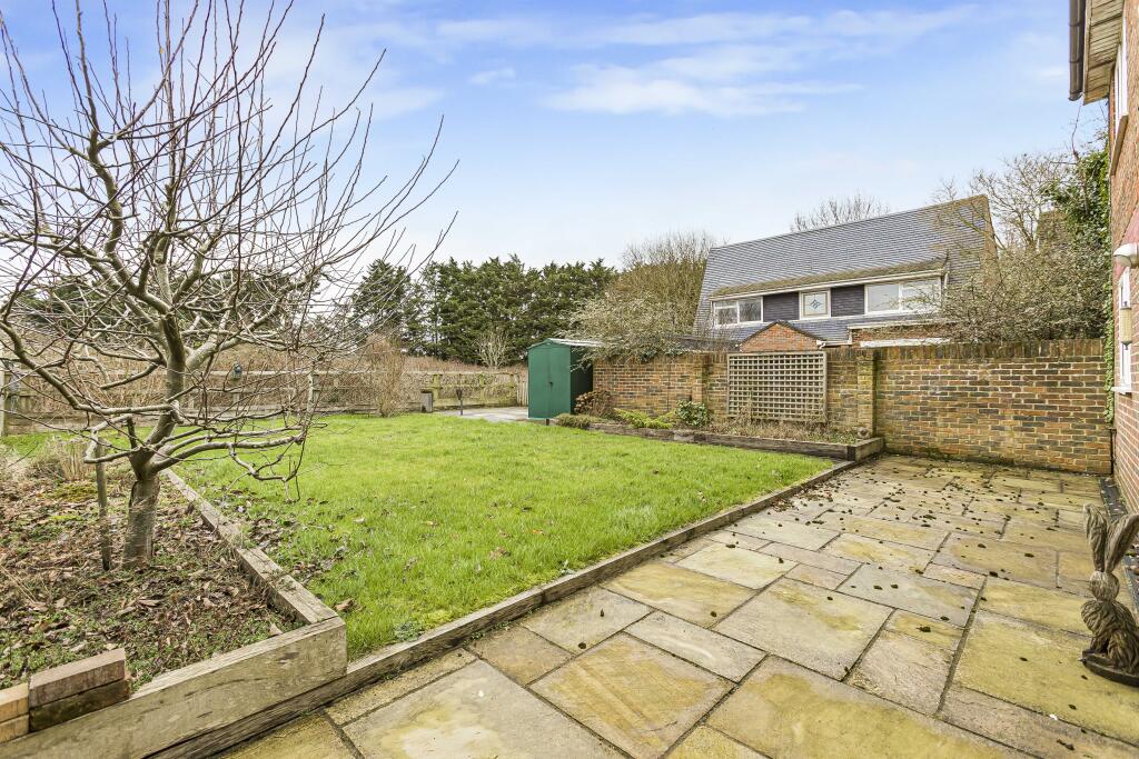 Additional property image - Godfries Close, Tewin, Welwyn, AL6 0LQ