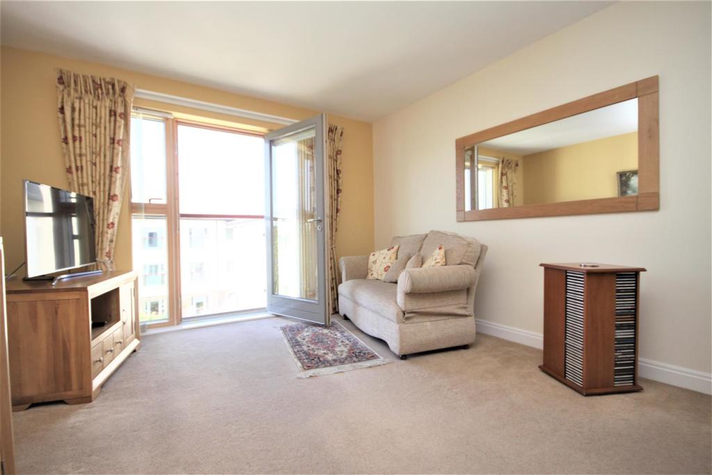 2 bedroom flat for sale in Aughton Street, Ormskirk, L39