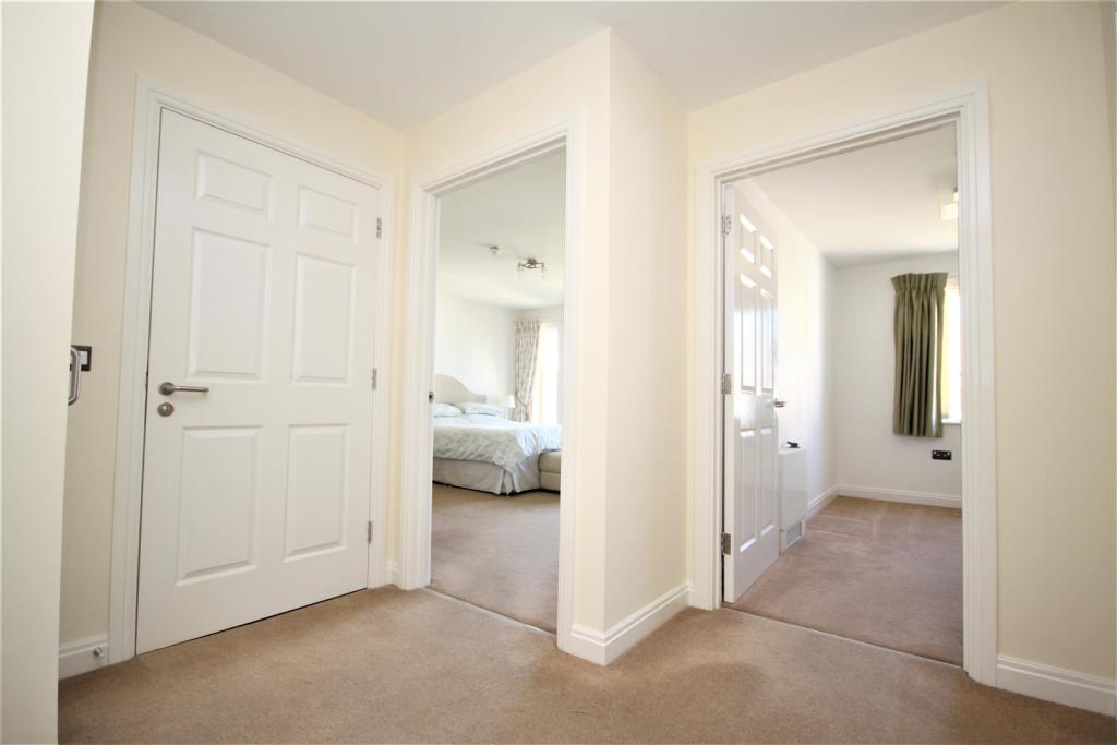 2 bedroom flat for sale in Aughton Street, Ormskirk, L39