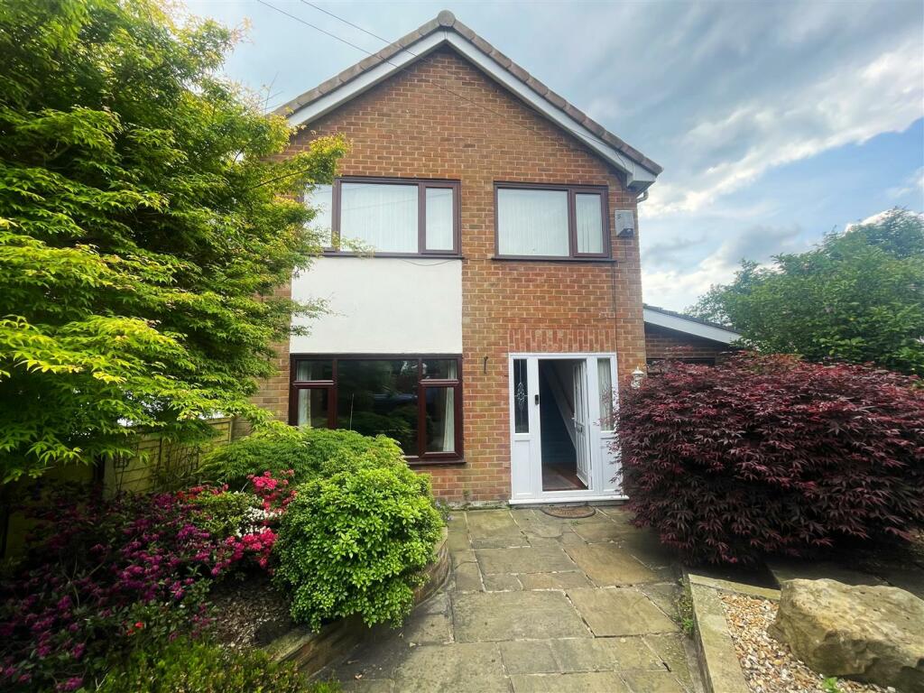 3 bedroom detached house for sale in Rosecroft Close., Ormskirk, L39
