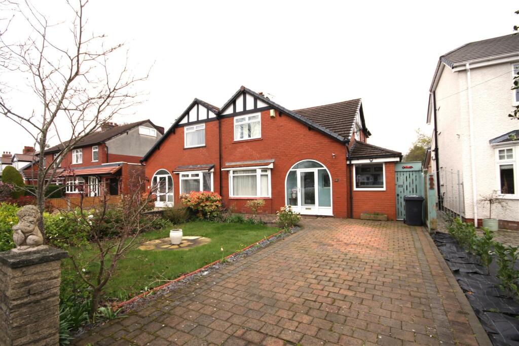2 bedroom semidetached house for sale in Yew Tree Road, Ormskirk, L39