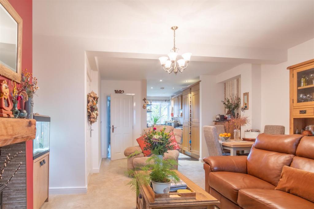 2 bedroom terraced house for sale in Mostyn House, Parkgate, Neston, CH64