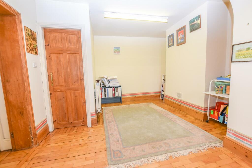 Additional property image - Parkgate Road, Neston