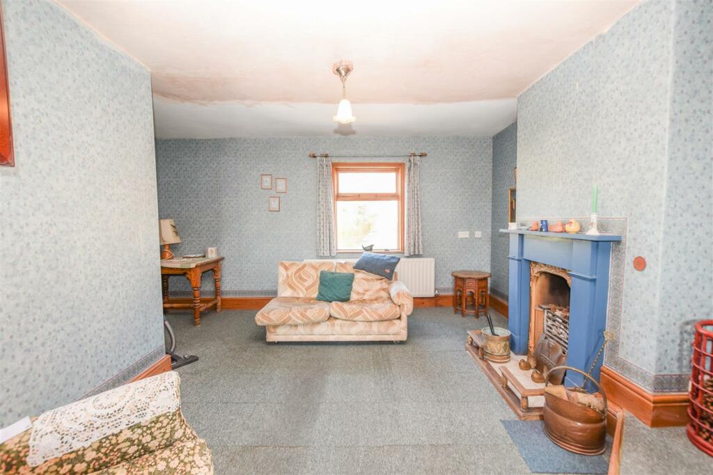 Additional property image - Parkgate Road, Neston